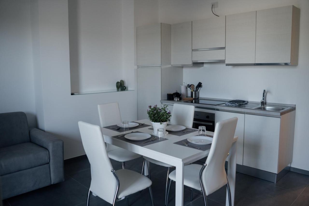 Domus Residence - Lucrezio - Бари Екстериор снимка