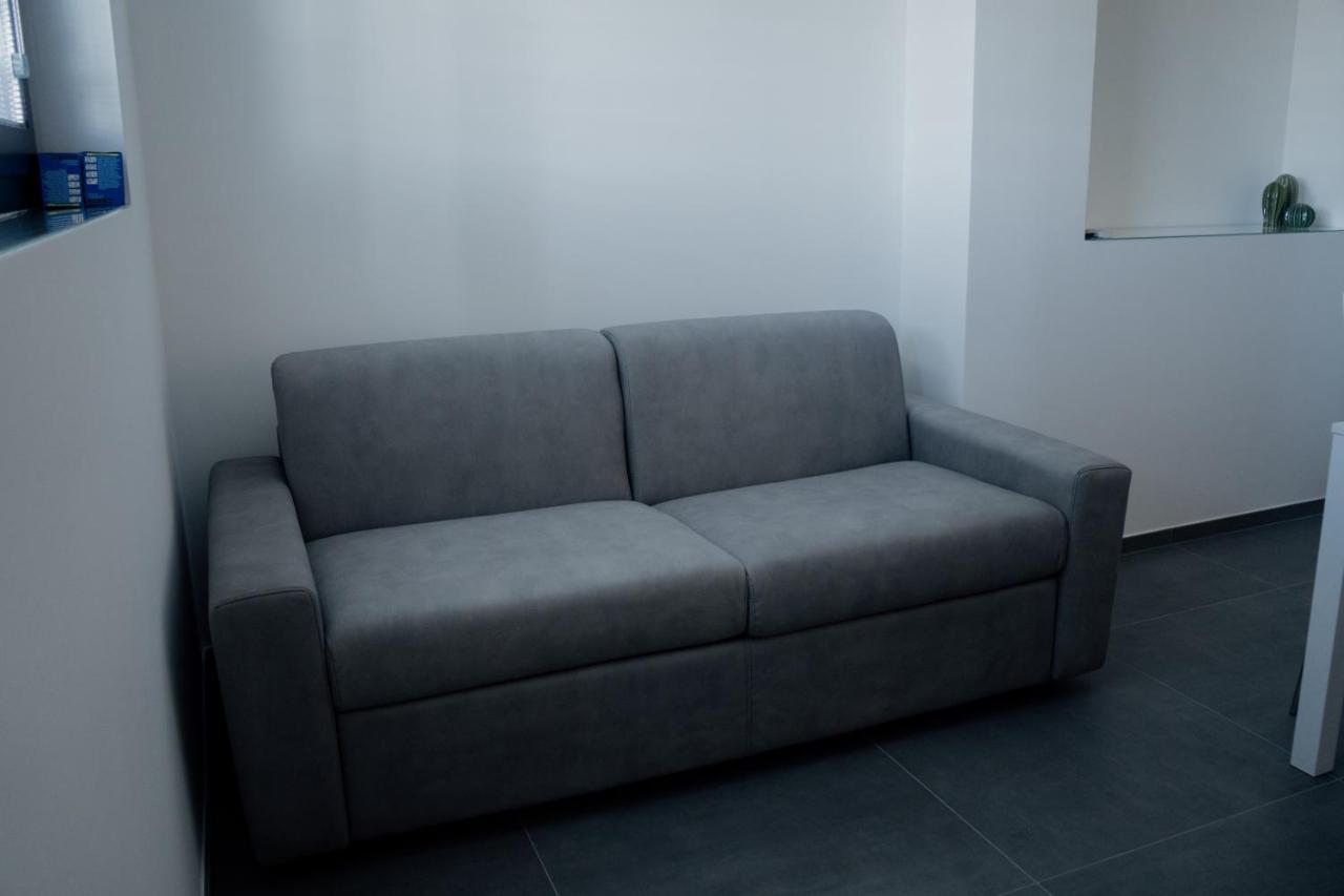 Domus Residence - Lucrezio - Бари Екстериор снимка